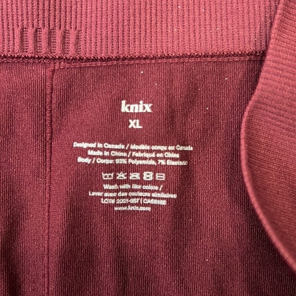 Knix Good to Go Seamless Leggings in Dark Cherry size XL - Picture 6 of 10